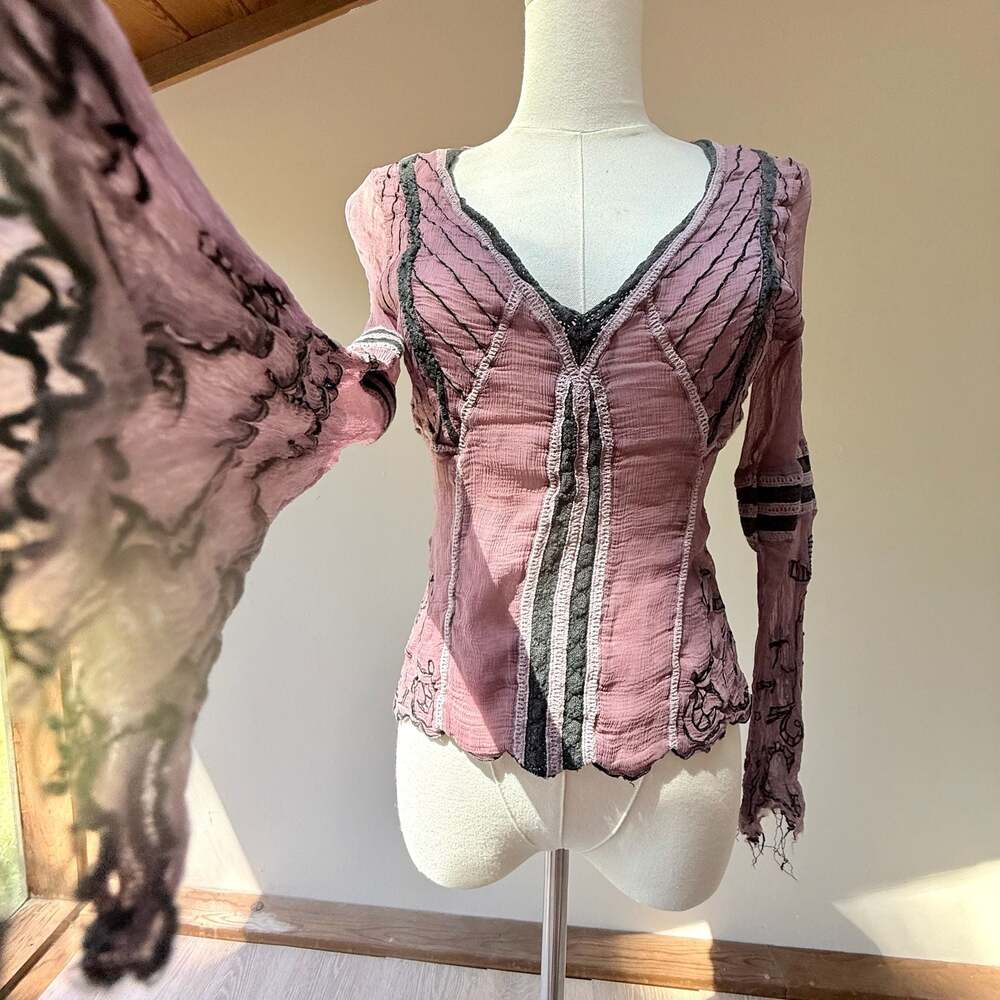 Vintage Age Mauve Sheer Crinkle Rayon Embroidered Boho Top - Picture 8 of 14